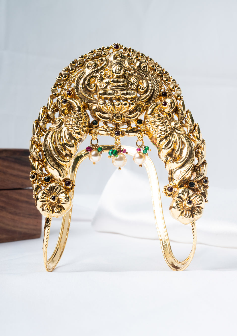 Lakshmi Peacock Gold-Plated 925 Silver Temple Vanki Armlet