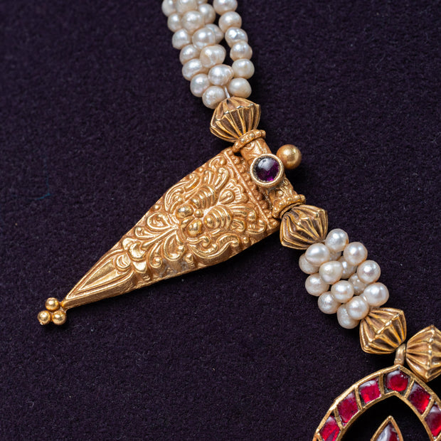 Royal Pearl & Kemp Stone Antique Gold 925 Silver Necklace