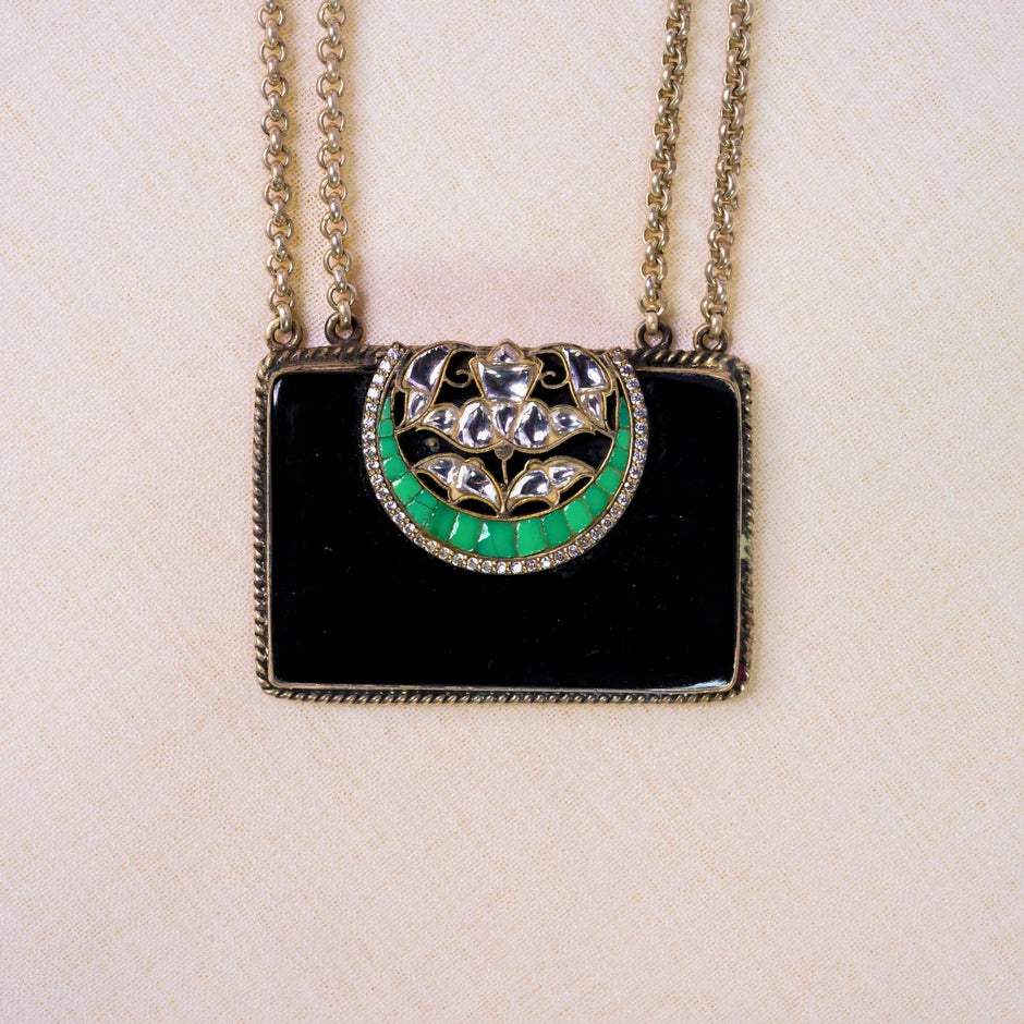 Blackstone Kundan - Varenya Galleria