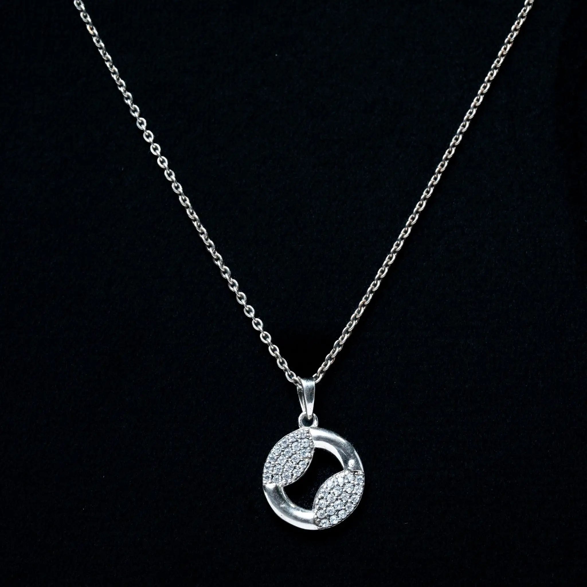 Circle WT Studs Pendant Set in 925 Premium Silver Jewelry