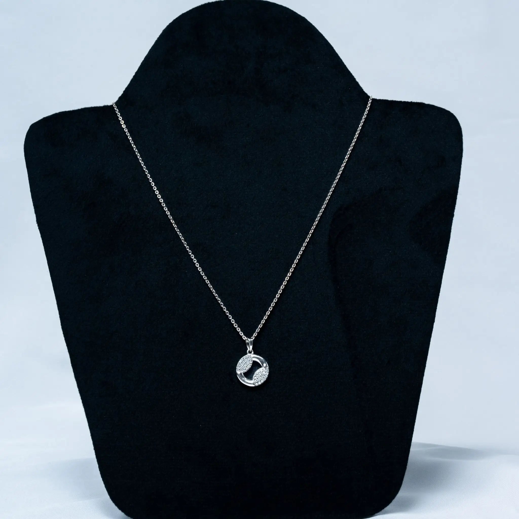 Circle WT Studs Pendant Set in 925 Premium Silver Jewelry