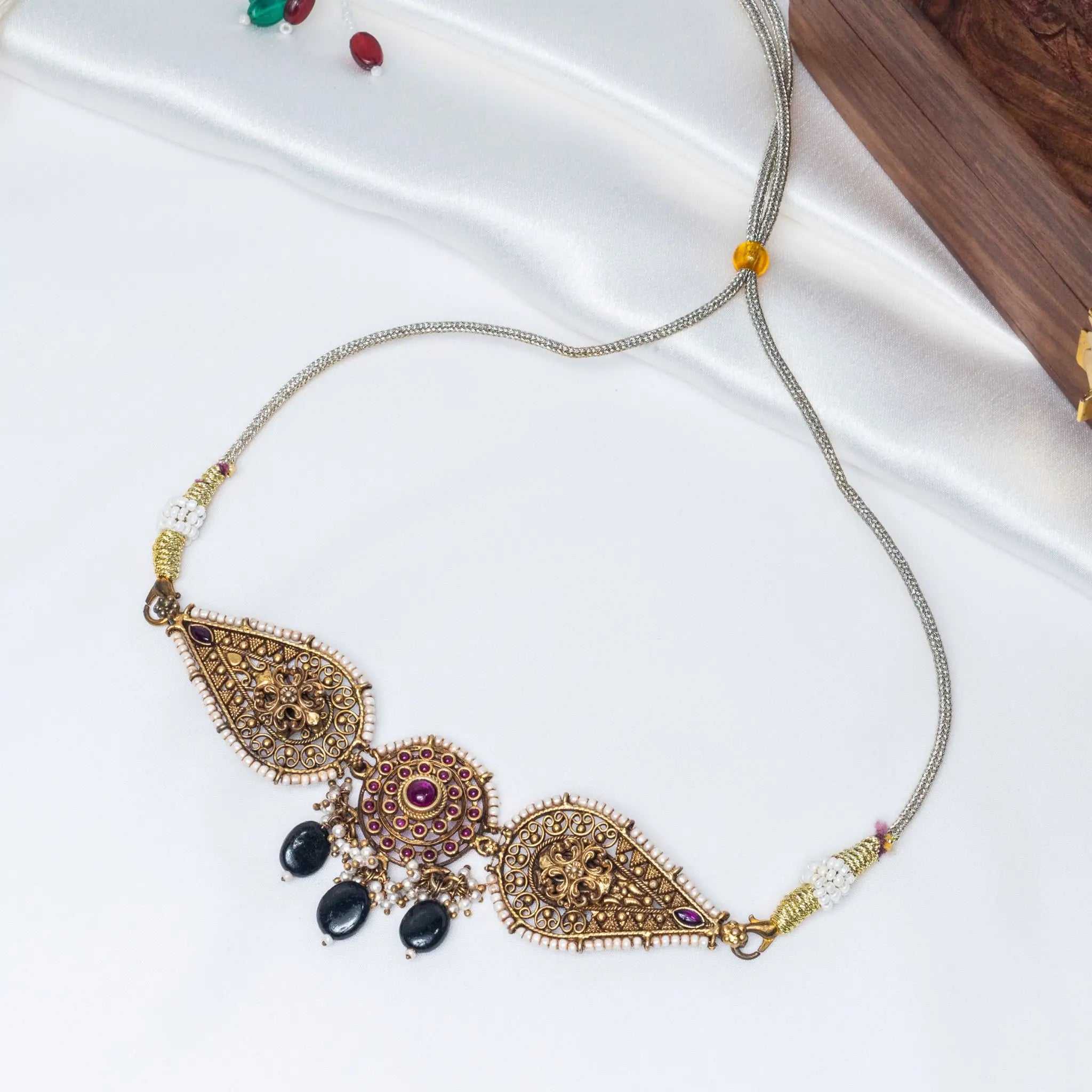 925 Premium Silver EW Dual Leaf Choker Necklace