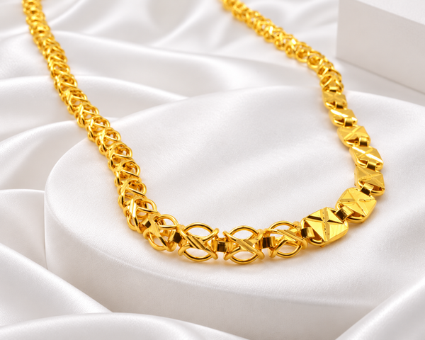 Gold Tone Faceted Geometric Link Chain Necklace