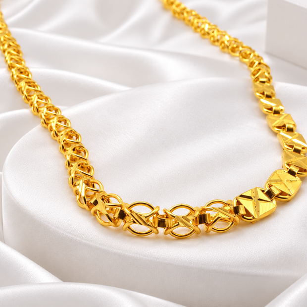 Gold Tone Faceted Geometric Link Chain Necklace