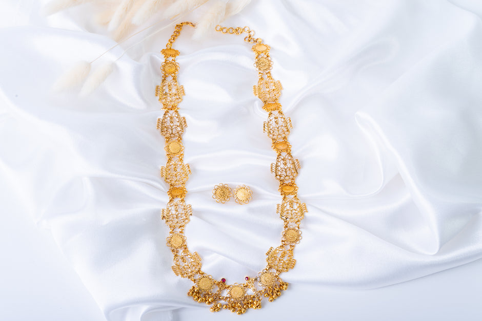 Traditional Gold-Plated Filigree Haram Necklace Set with Earrings
