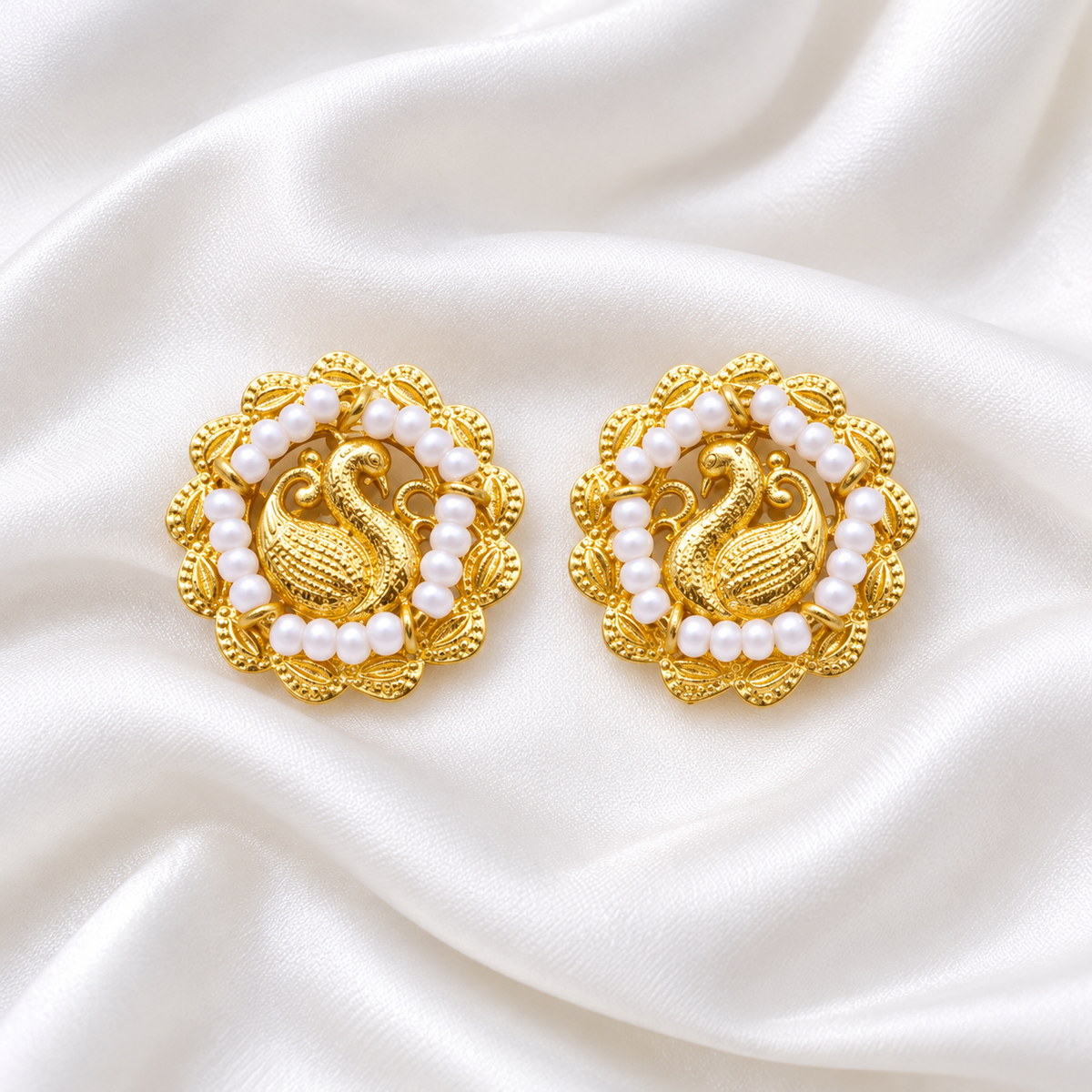 Royal Swan Pearl 925 Silver Gold Polished Traditional Stud Earrings