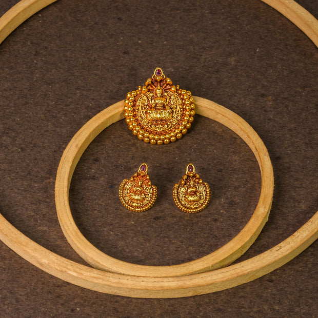 Lakshmi Nag Pndt Set