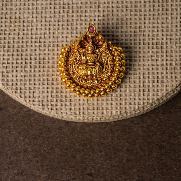 Lakshmi Nag Pndt Set