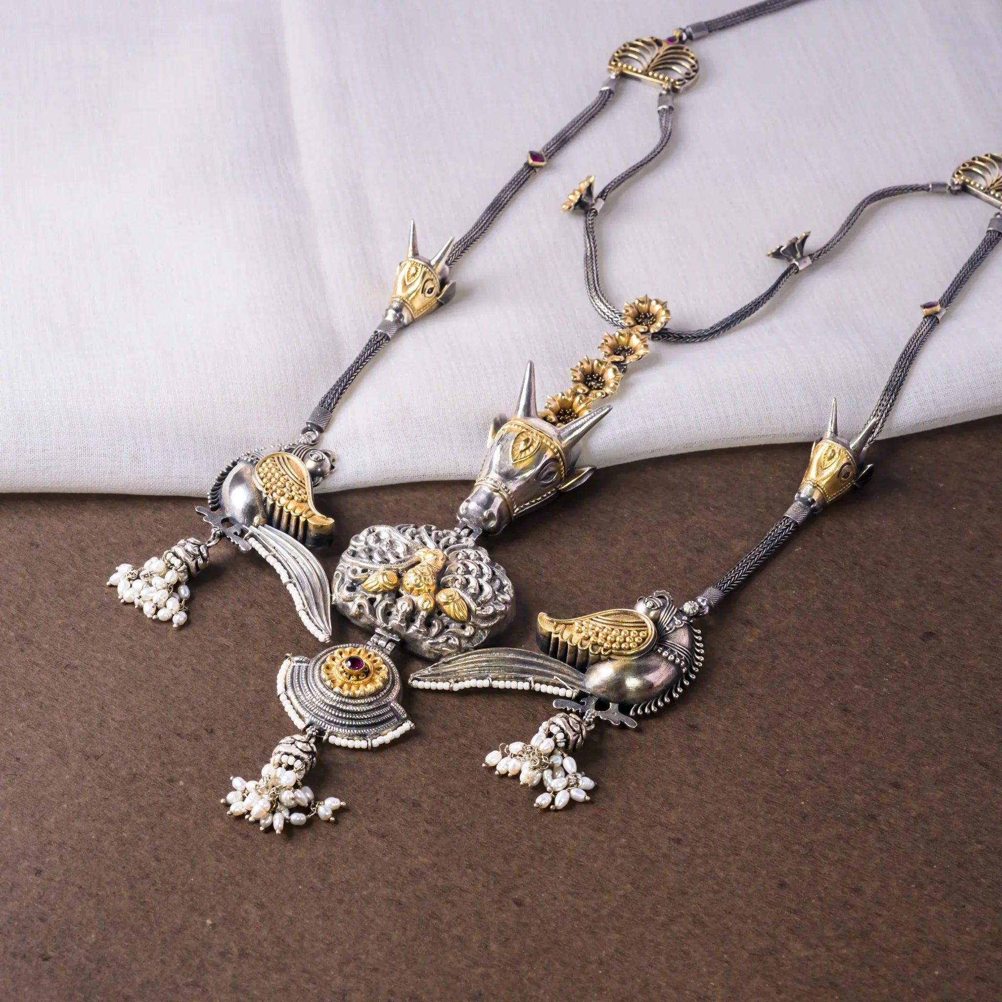 MasterPiece Bull - Varenya Galleria