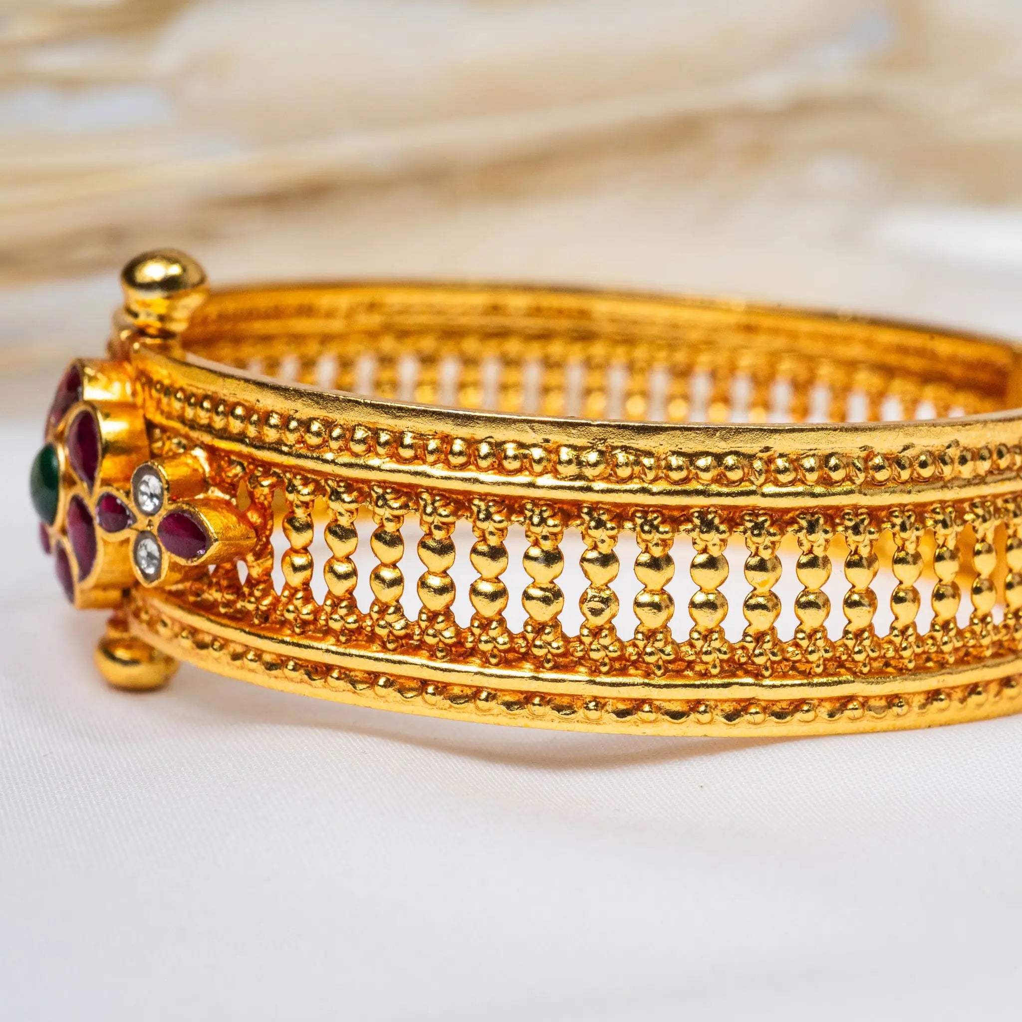 P32 Bangle