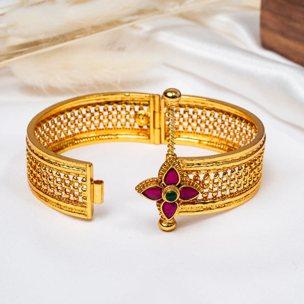 P34 Bangle