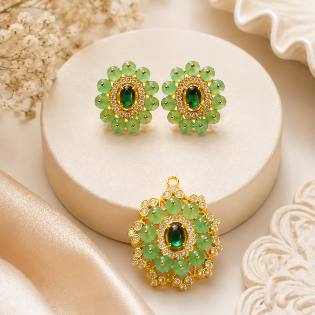Emerald Green Floral 925 Sterling Silver Gold Polished Pendant Set
