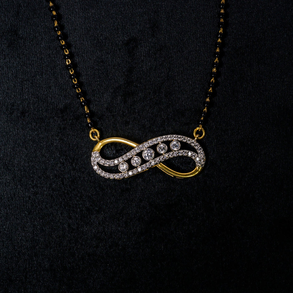 Sacred Necklace Infinity