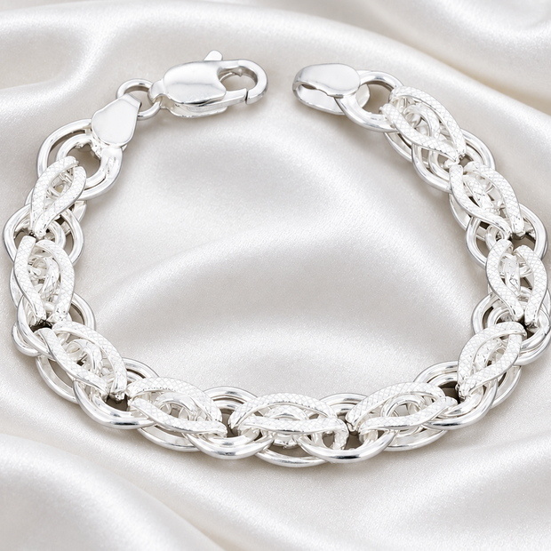 Elegant Interlinked 925 Sterling Silver Designer Chain Bracelet