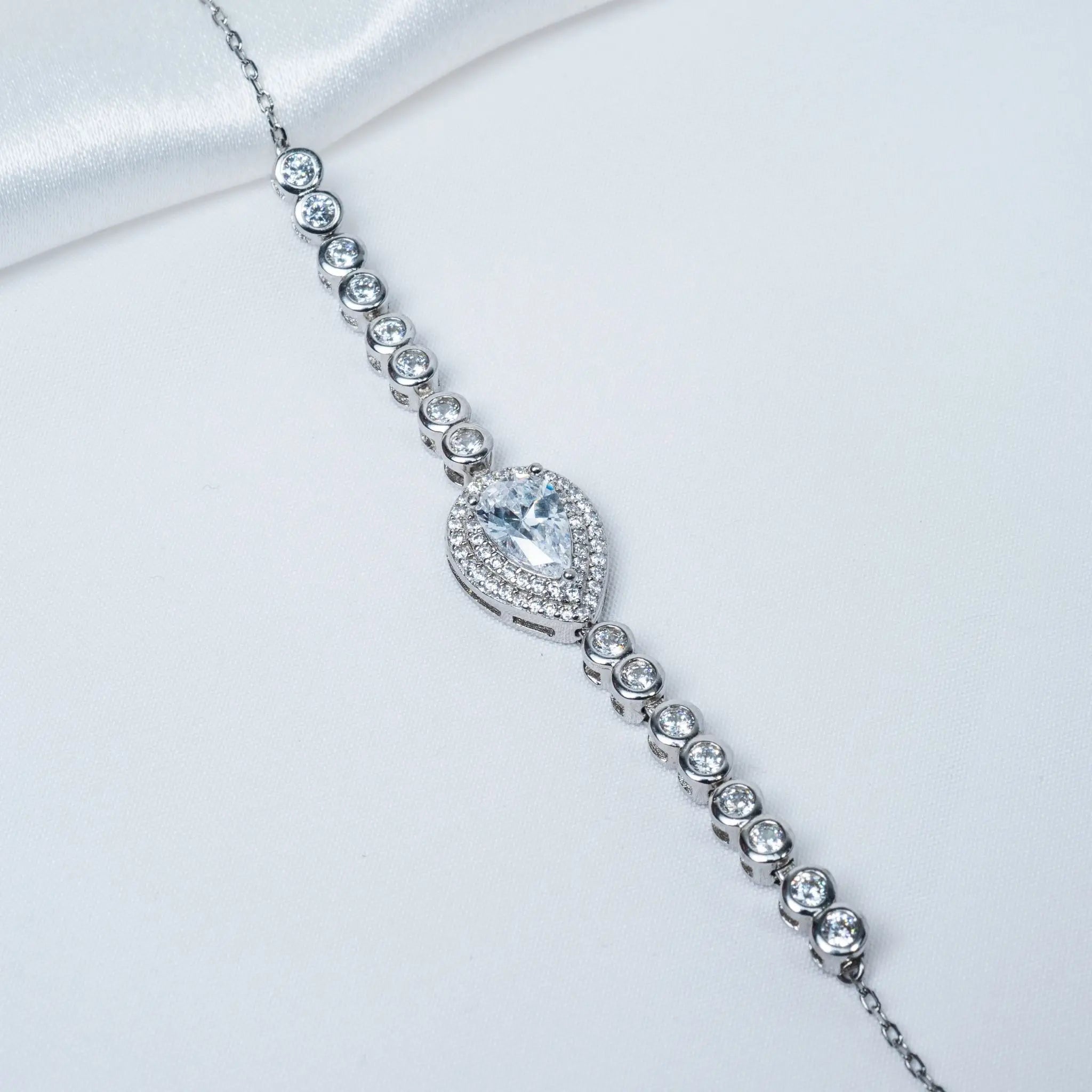Solitaire White Necklace Set in 925 Premium Silver Jewelry for Women