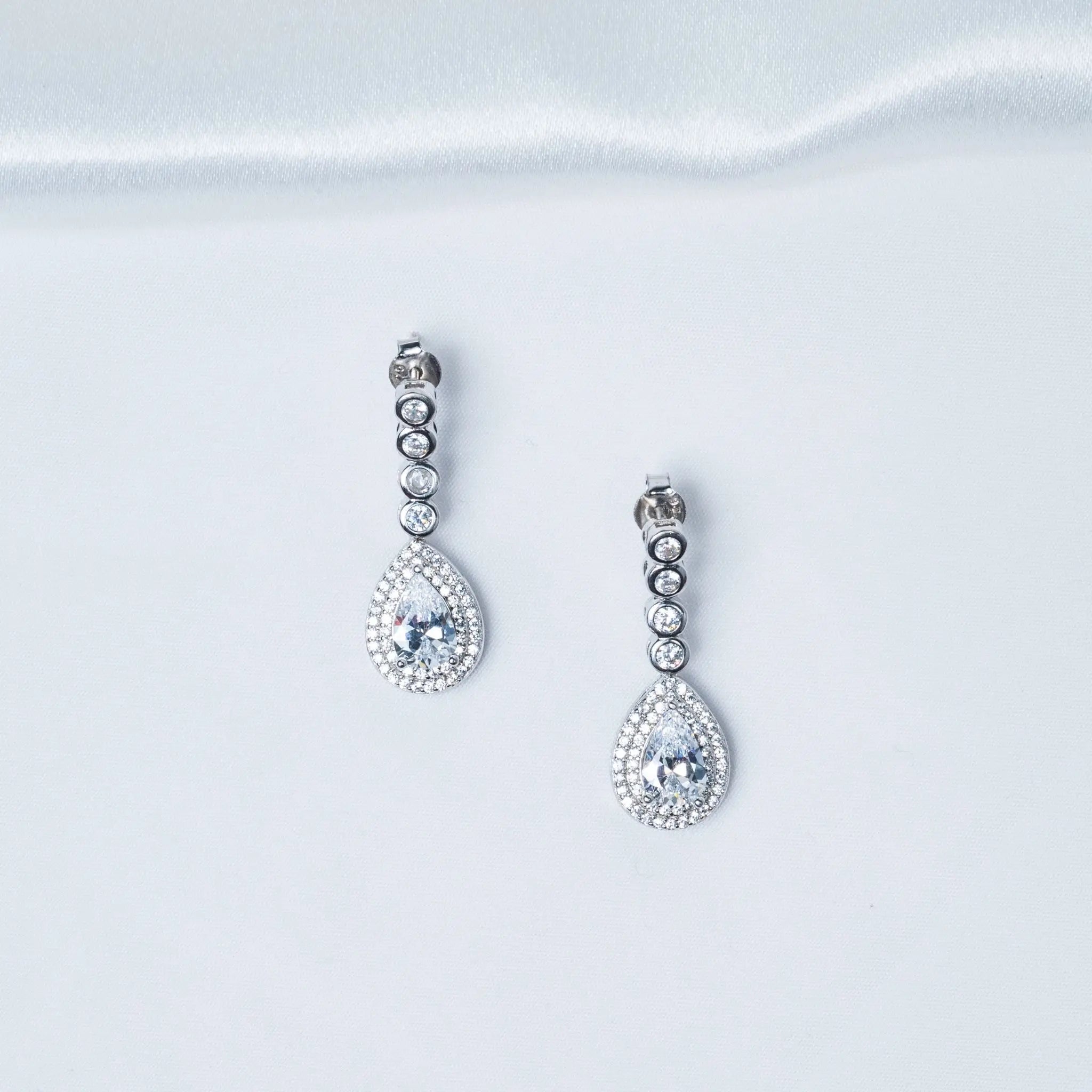 Solitaire White Necklace Set in 925 Premium Silver Jewelry for Women