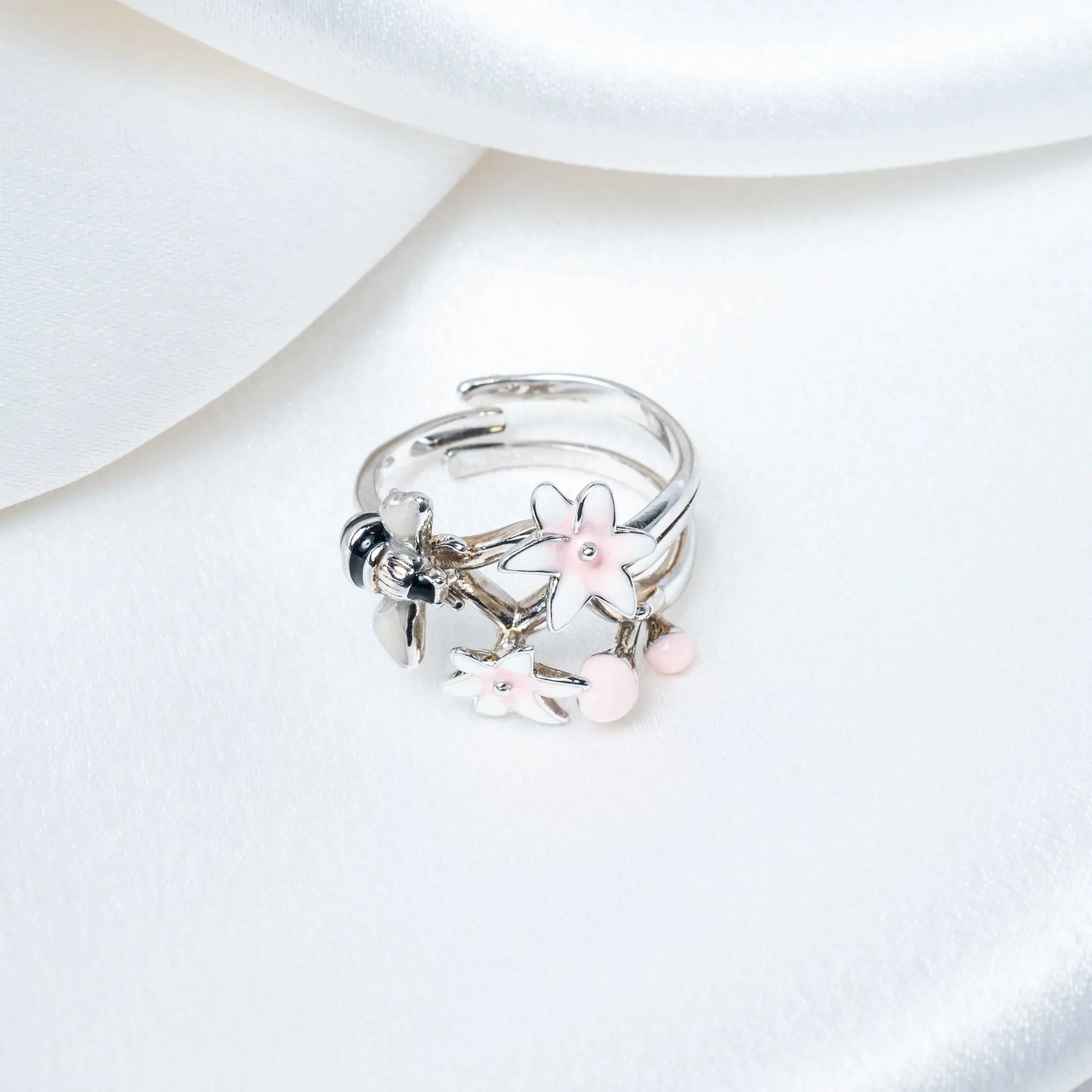 925 Premium Silver Star Leaf Gold Finish Ring